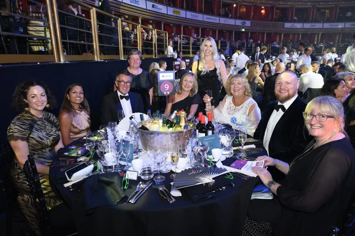 Platinum table