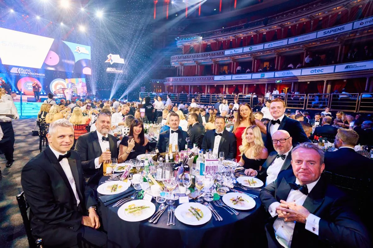 Platinum table